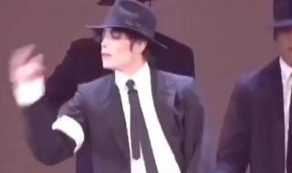 大家觉得迈克尔杰克逊的舞蹈可以用伟大形容吗 迈克尔杰克逊机械舞